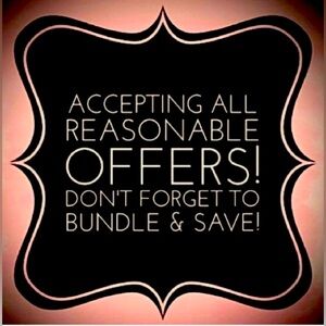 🖤 Accepting ALL Reasonable Offers!!! 🖤